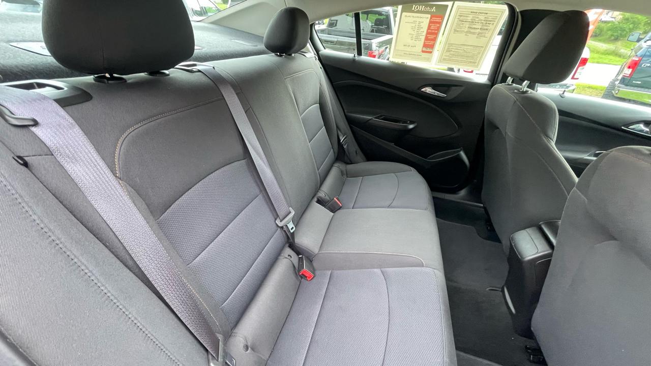 Chevrolet Cruze LS Auto 2017