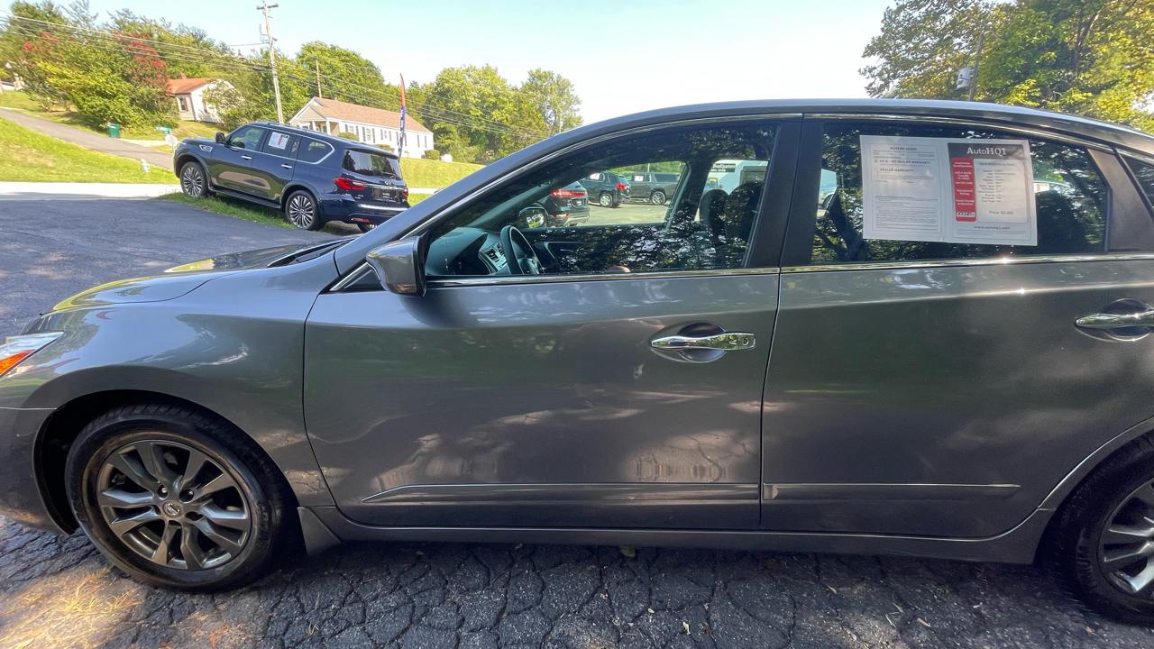 Nissan Altima 2.5 S 2015
