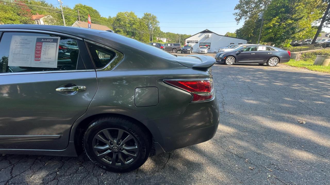 Nissan Altima 2.5 S 2015
