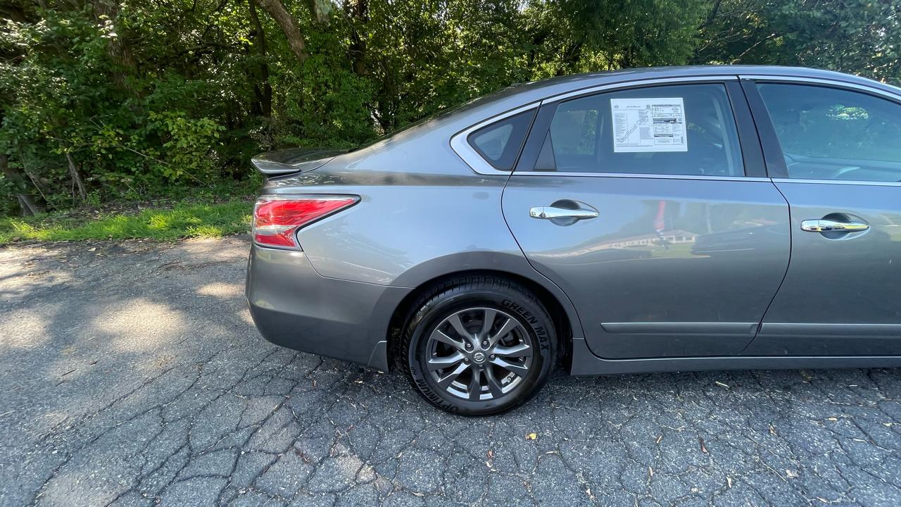 Nissan Altima 2.5 S 2015
