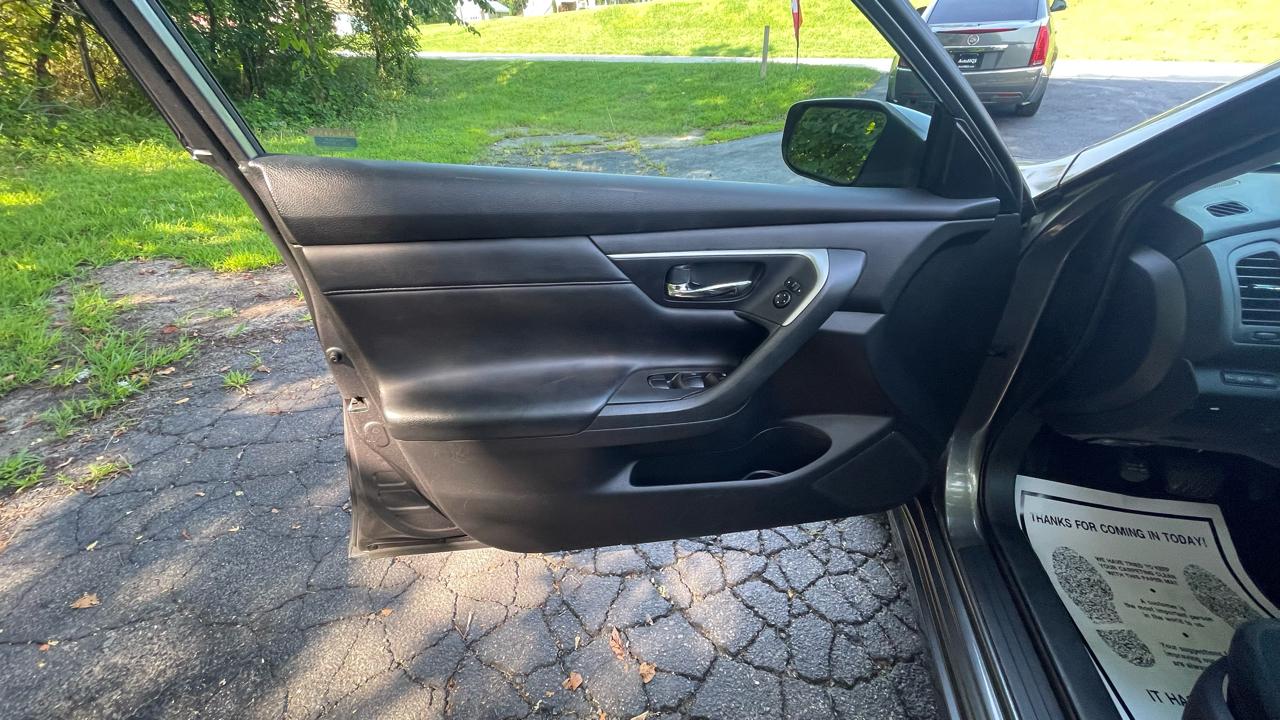 Nissan Altima 2.5 S 2015