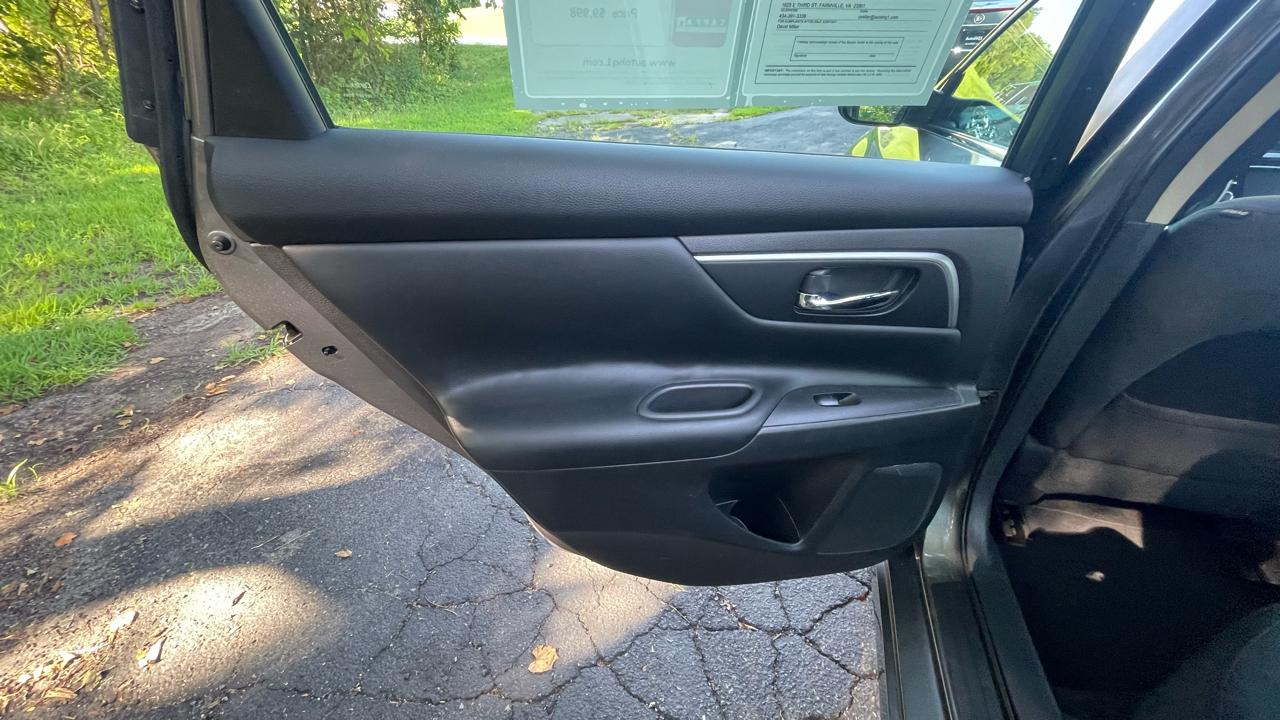 Nissan Altima 2.5 S 2015