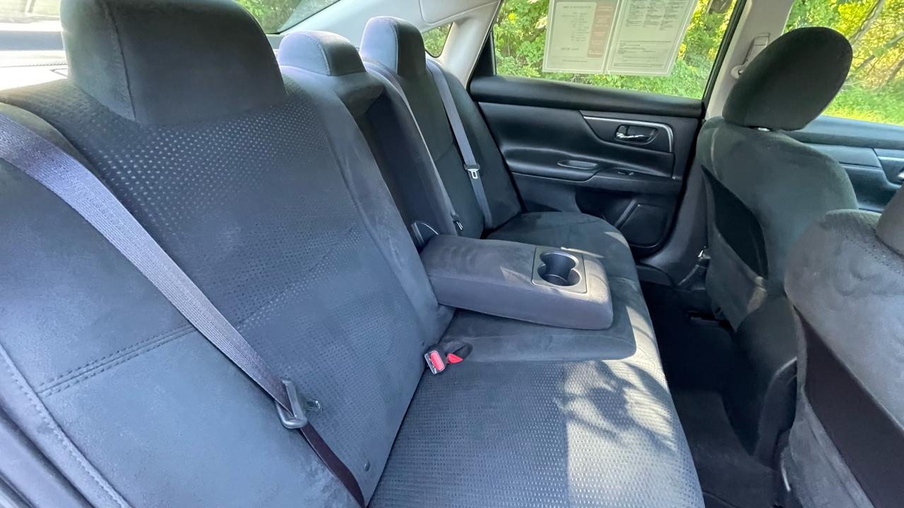 Nissan Altima 2.5 S 2015