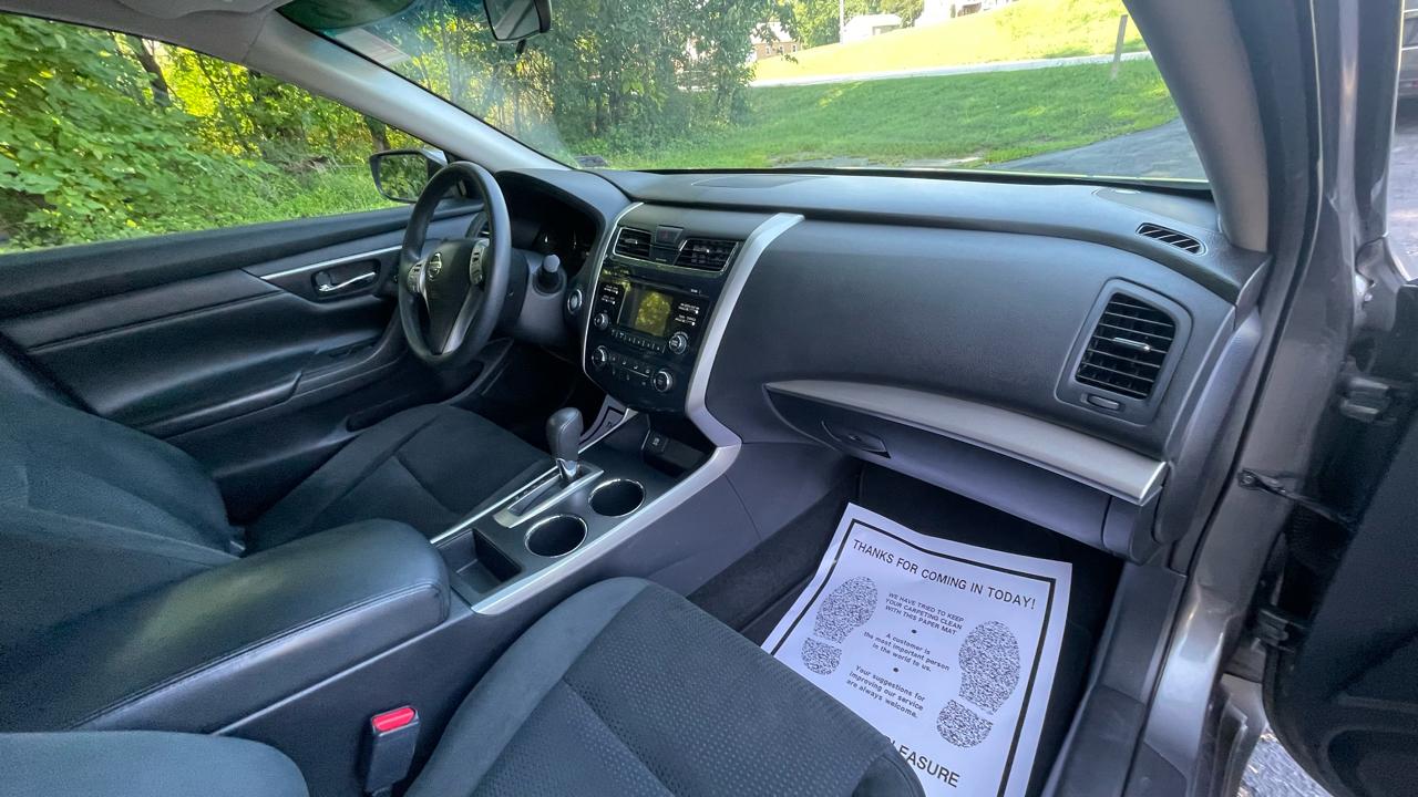 Nissan Altima 2.5 S 2015