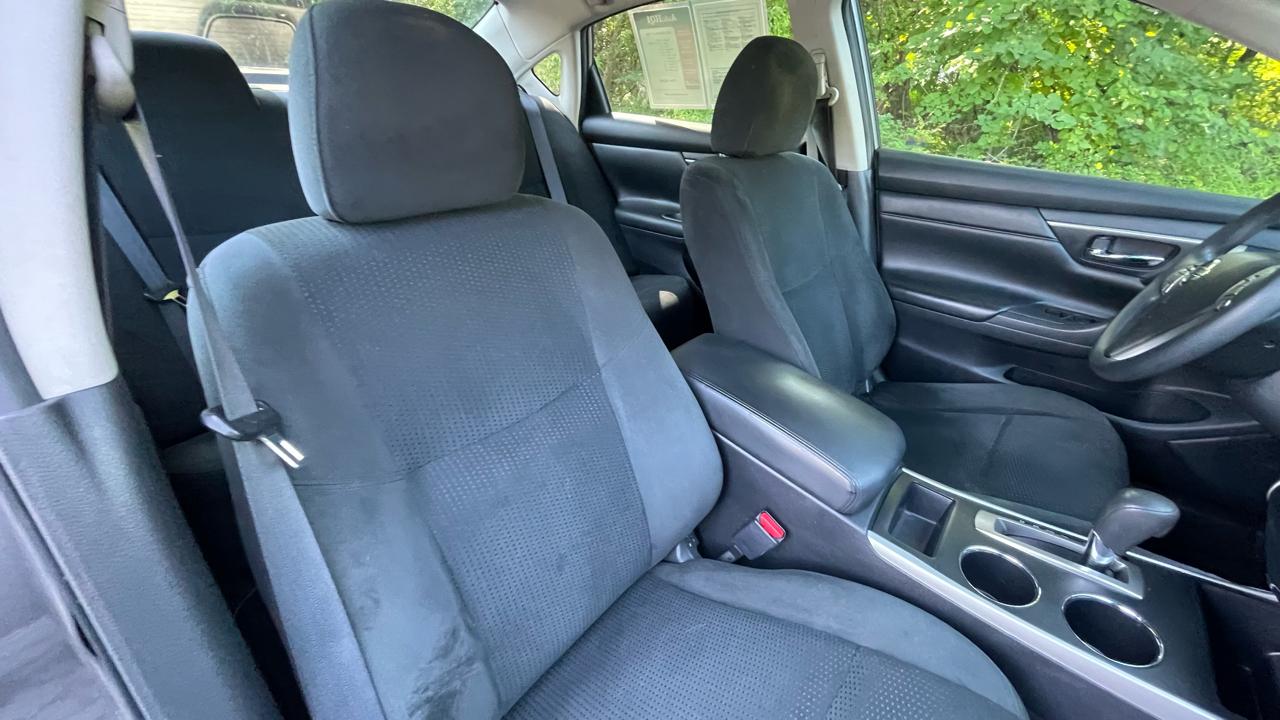Nissan Altima 2.5 S 2015