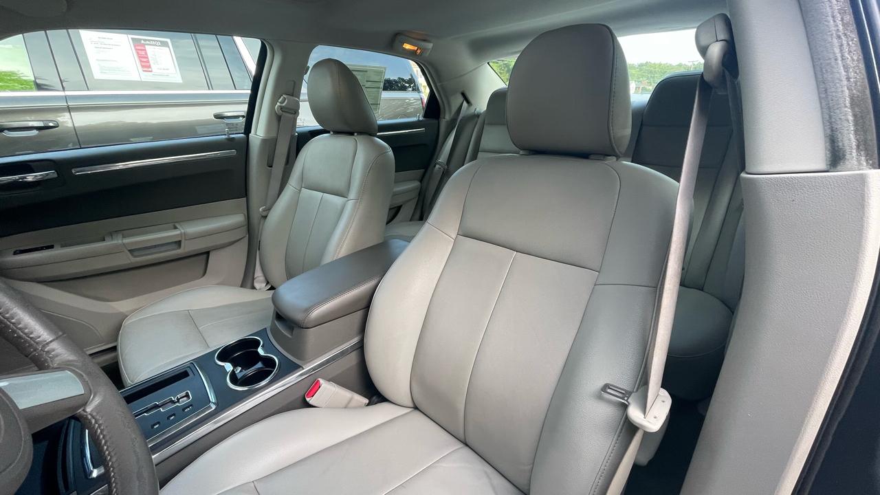 Chrysler 300 Touring AWD 2008