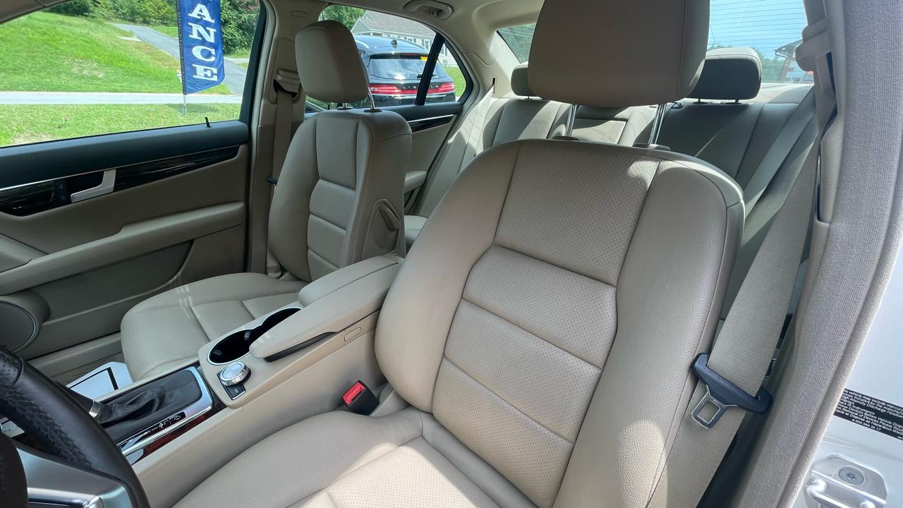 Mercedes-Benz C-Class C300 4MATIC Sport Sedan 2014
