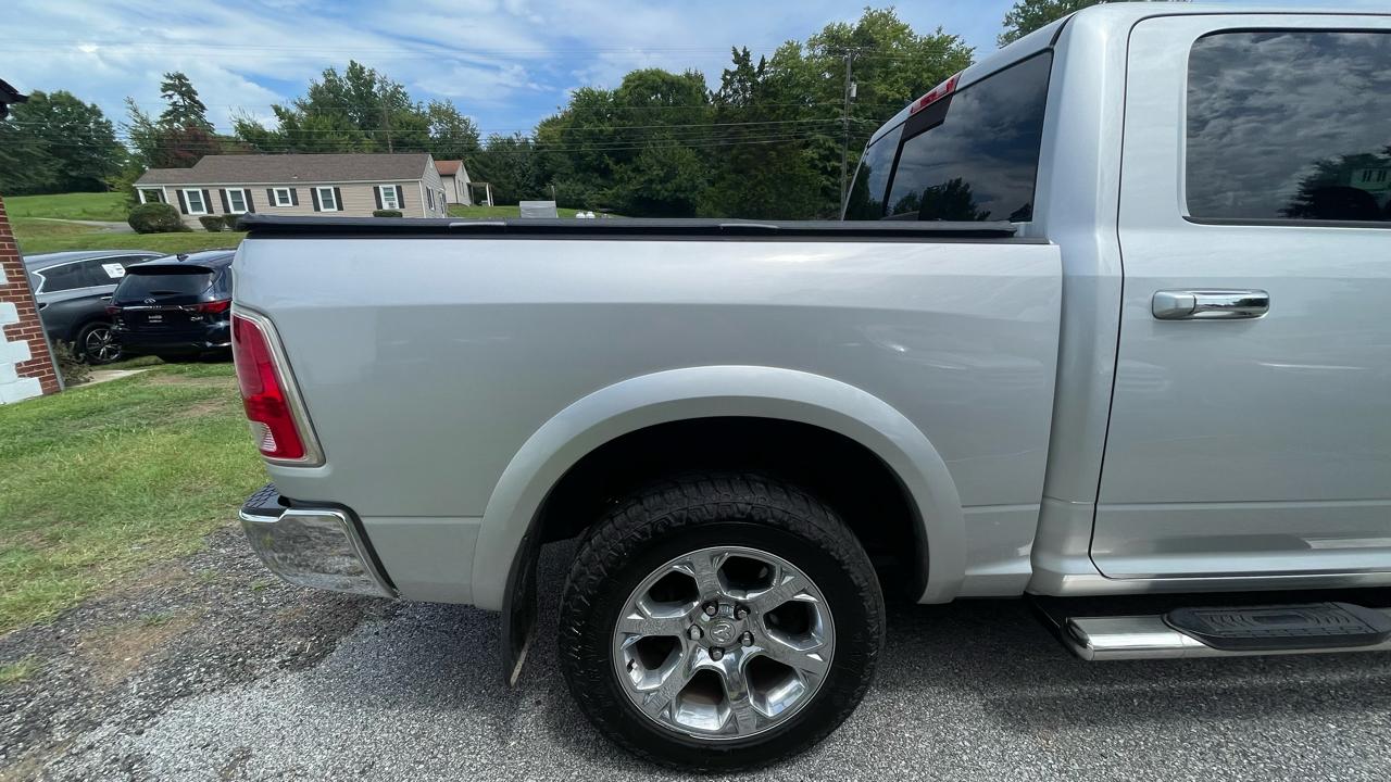 RAM 1500 Laramie Crew Cab SWB 4WD 2018