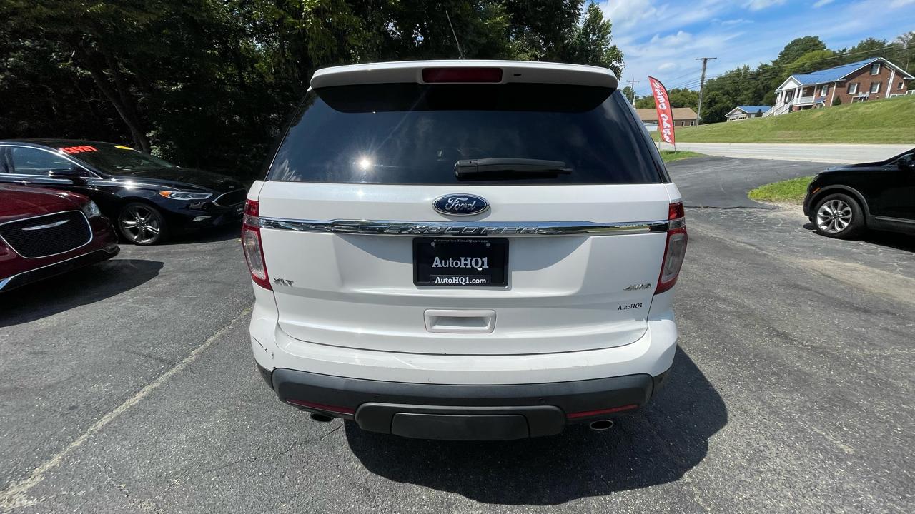 Ford Explorer XLT 4WD 2013