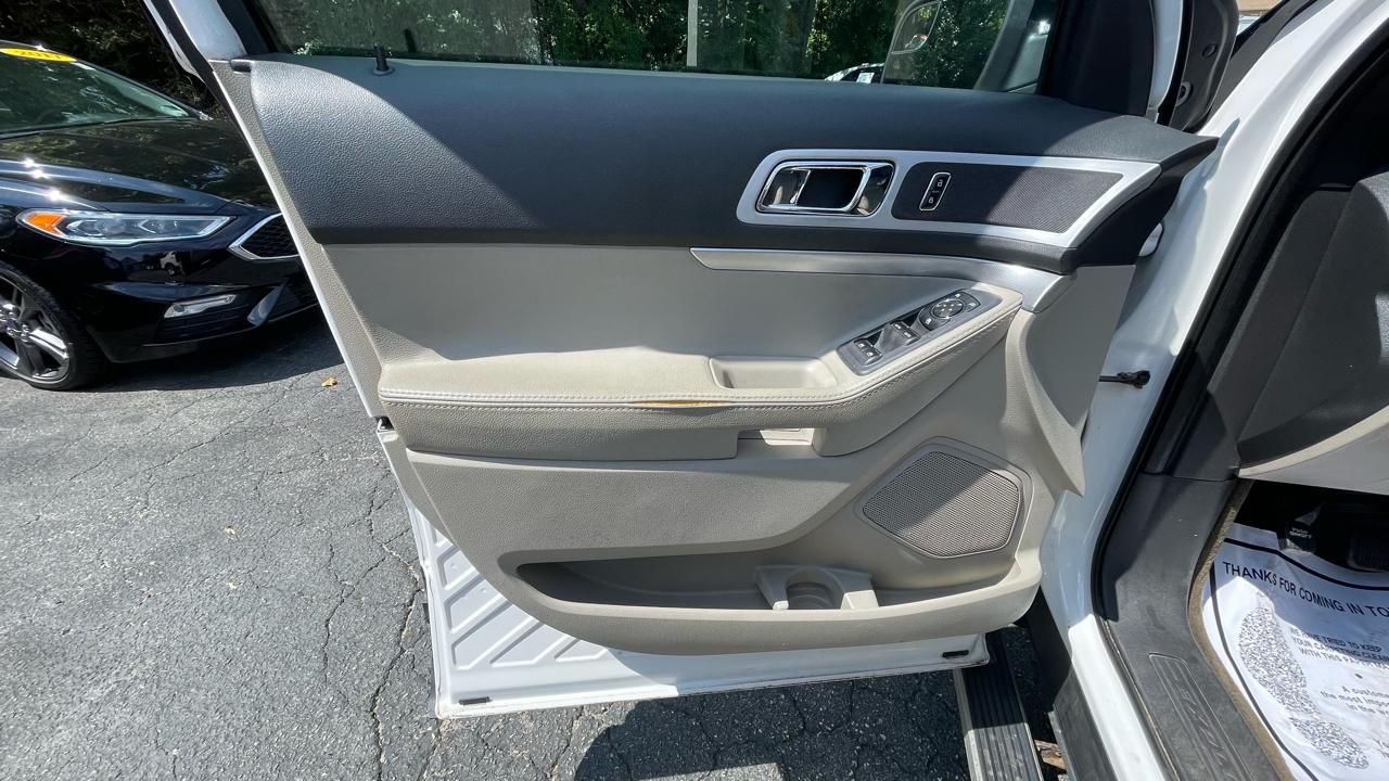 Ford Explorer XLT 4WD 2013