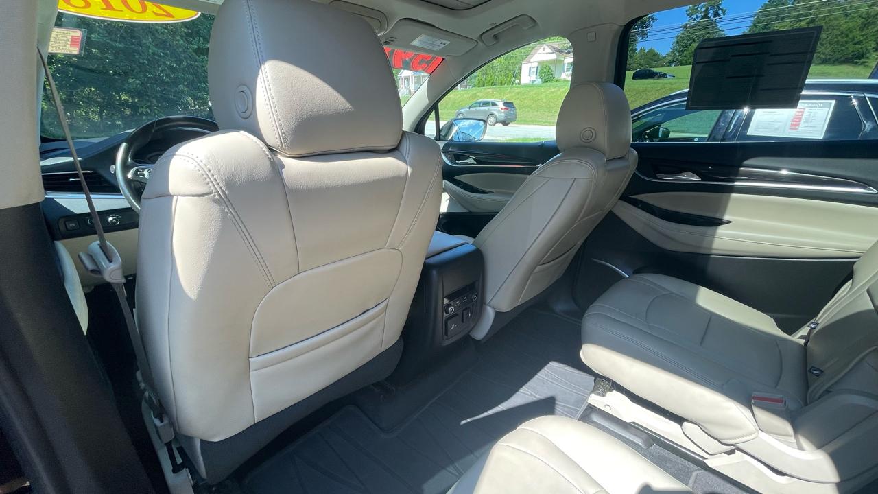 Buick Enclave Essence AWD 2018