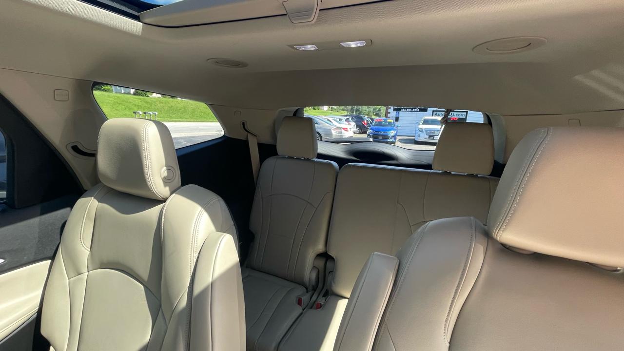 Buick Enclave Essence AWD 2018