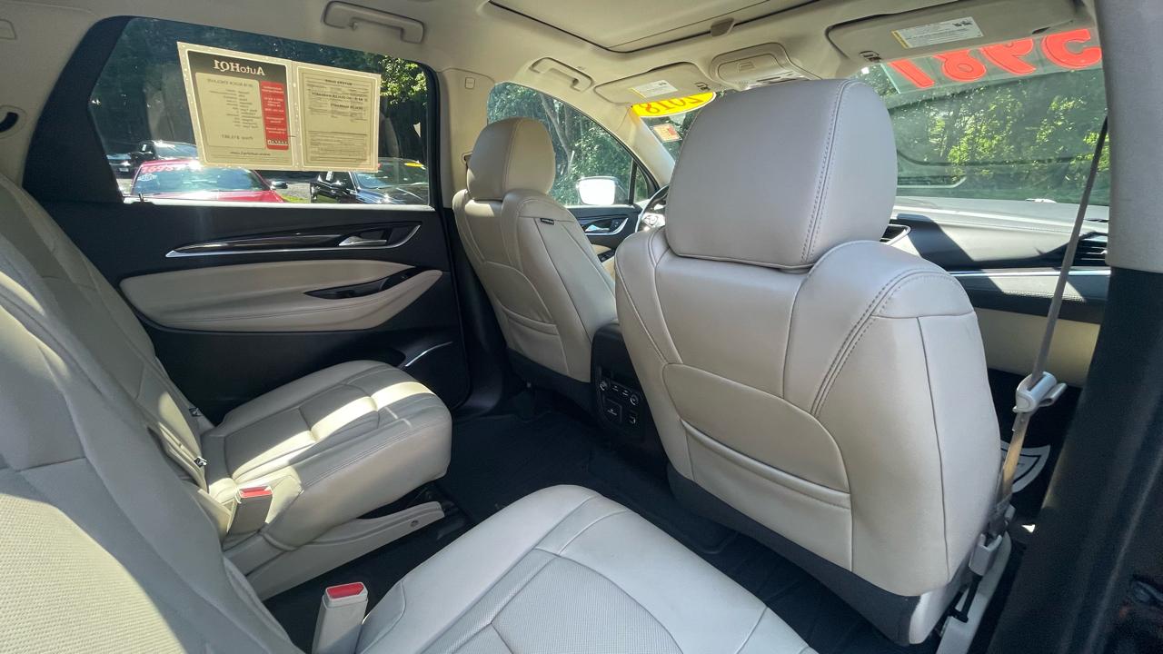 Buick Enclave Essence AWD 2018