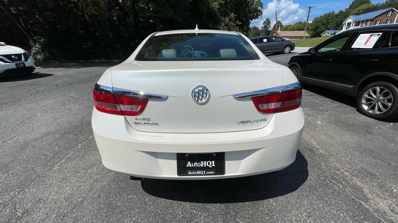 Buick Verano Base 2012