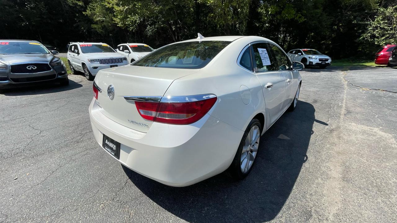 Buick Verano Base 2012