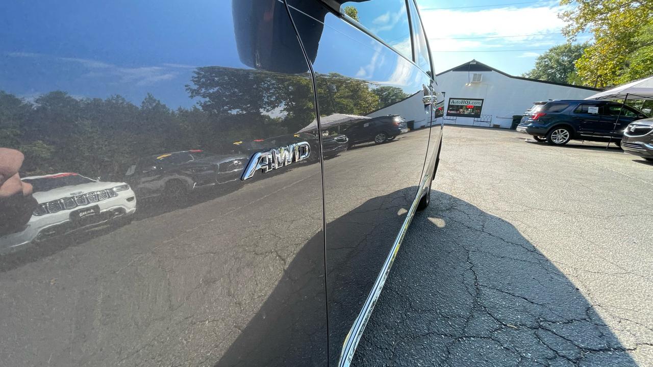 Toyota Sienna XLE 7-Passenger AWD 2017