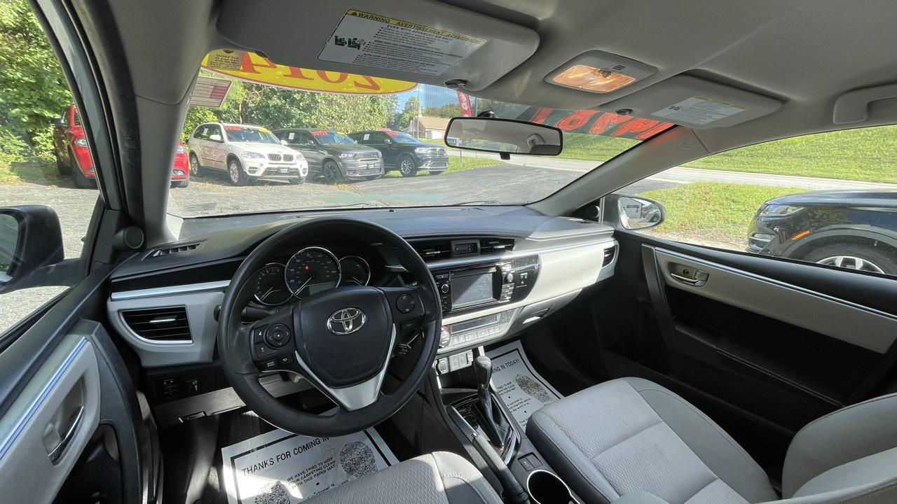 Toyota Corolla LE CVT 2014