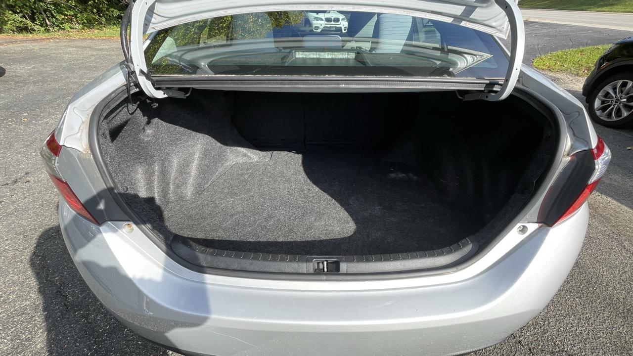 Toyota Corolla LE CVT 2014
