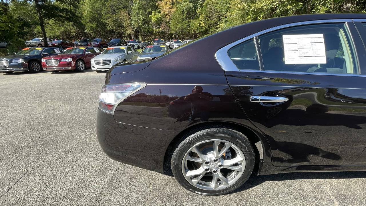 Nissan Maxima S 2012