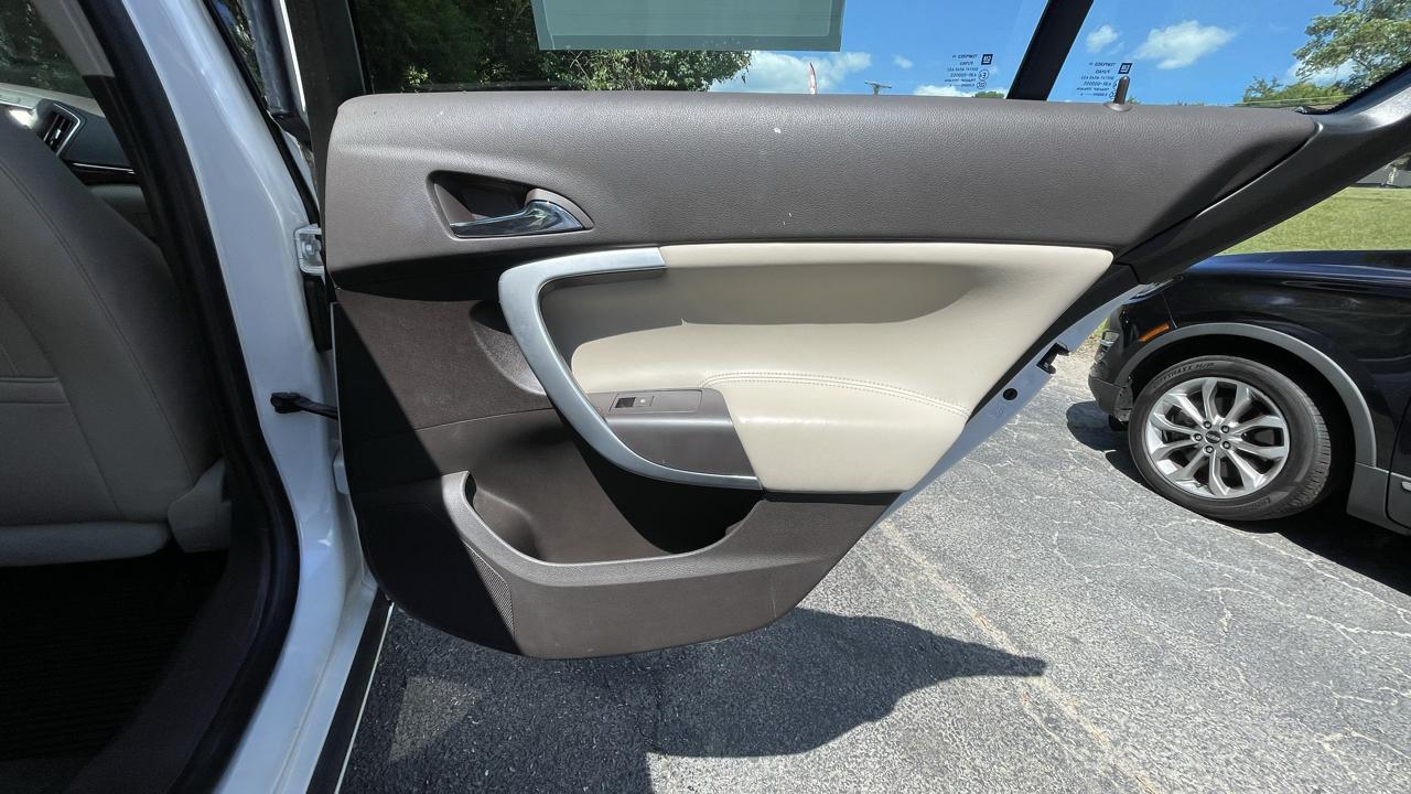 Buick Regal Premium II AWD 2016
