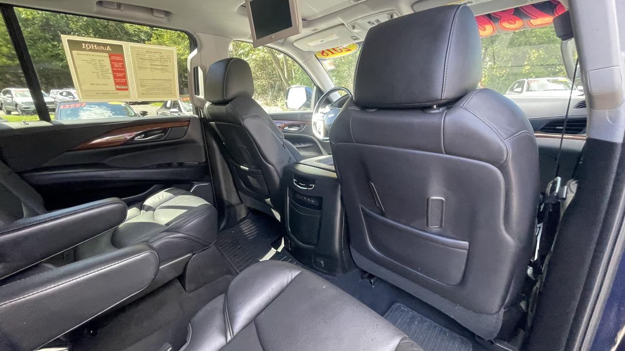 Cadillac Escalade ESV Luxury 4WD 2018