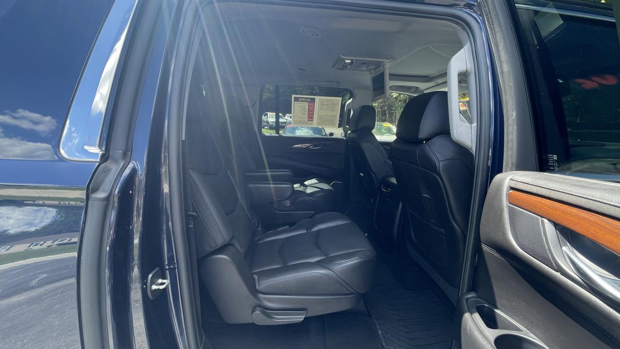 Cadillac Escalade ESV Luxury 4WD 2018