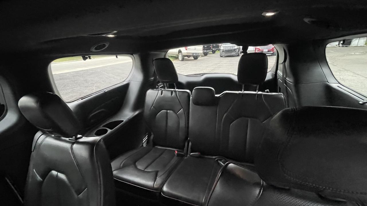 Chrysler Pacifica Limited 2020