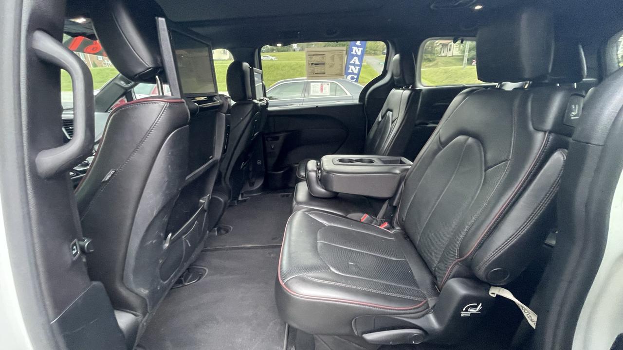 Chrysler Pacifica Limited 2020