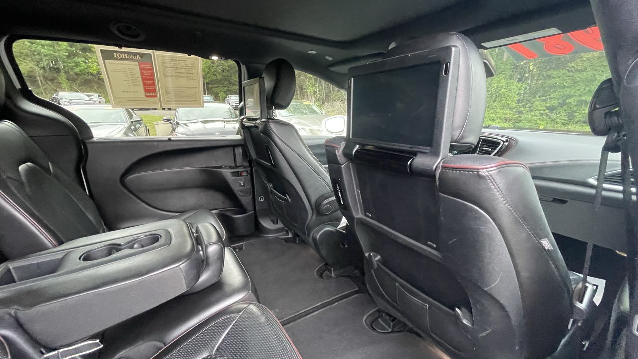 Chrysler Pacifica Limited 2020
