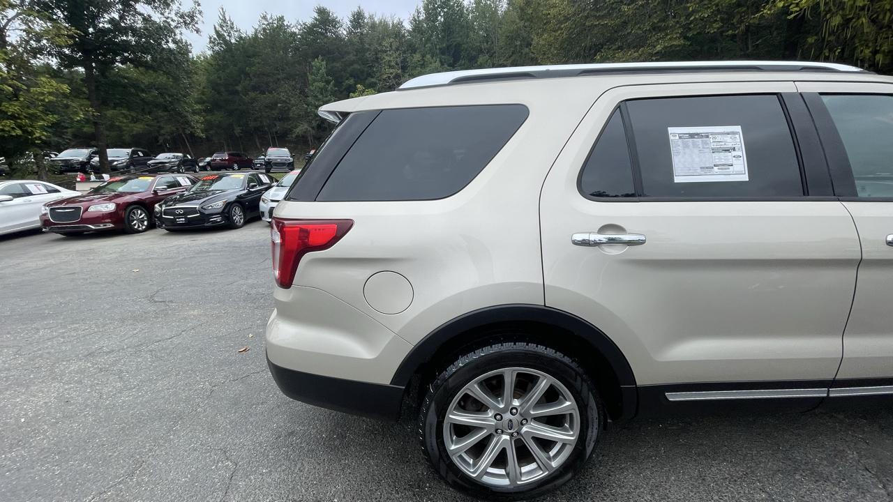 Ford Explorer Limited FWD 2017