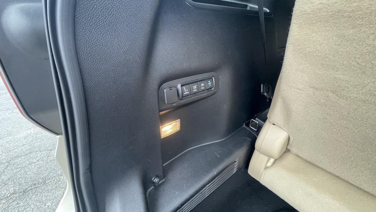 Ford Explorer Limited FWD 2017
