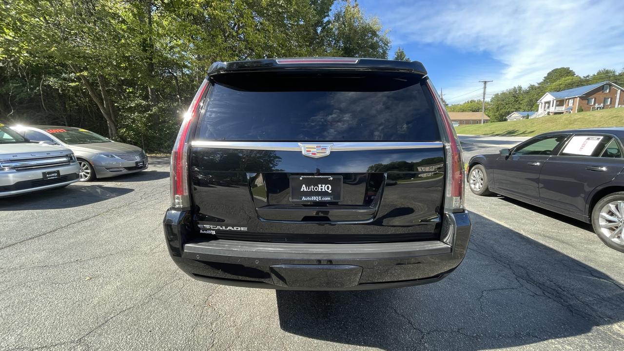 Cadillac Escalade ESV Premium 4WD 2016