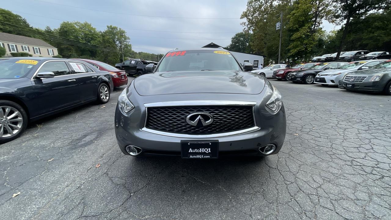 Infiniti QX70 Base AWD 2017