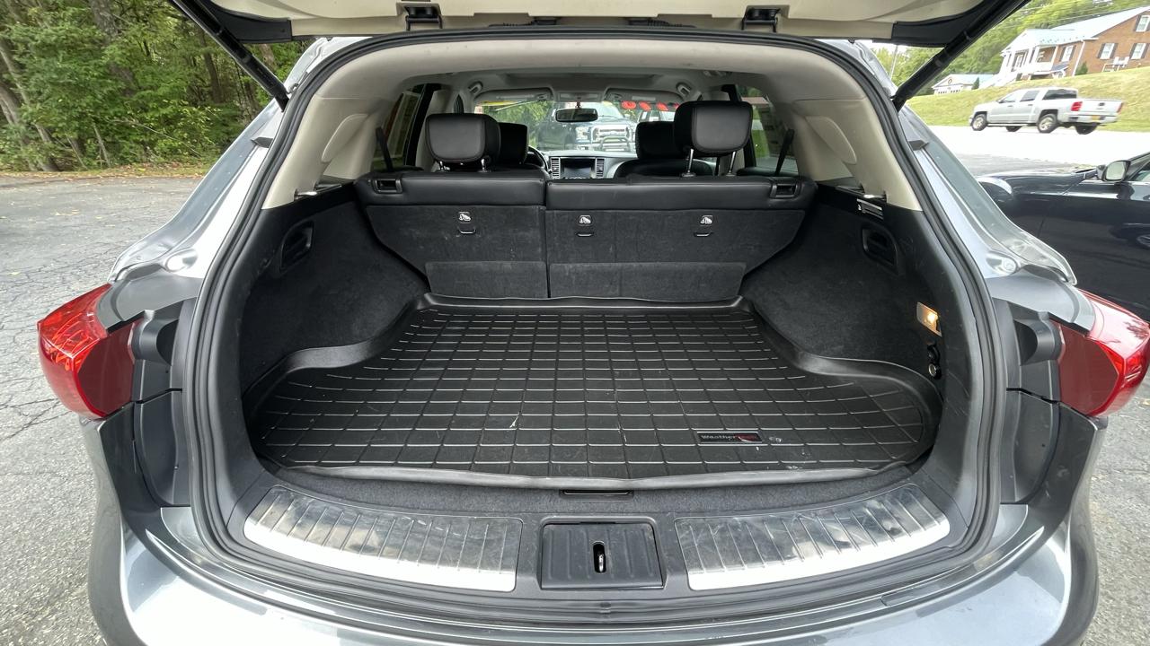 Infiniti QX70 Base AWD 2017