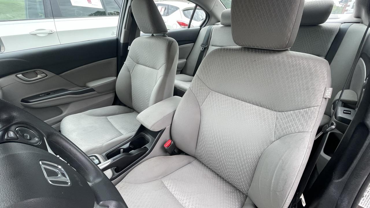 Honda Civic LX Sedan CVT 2015