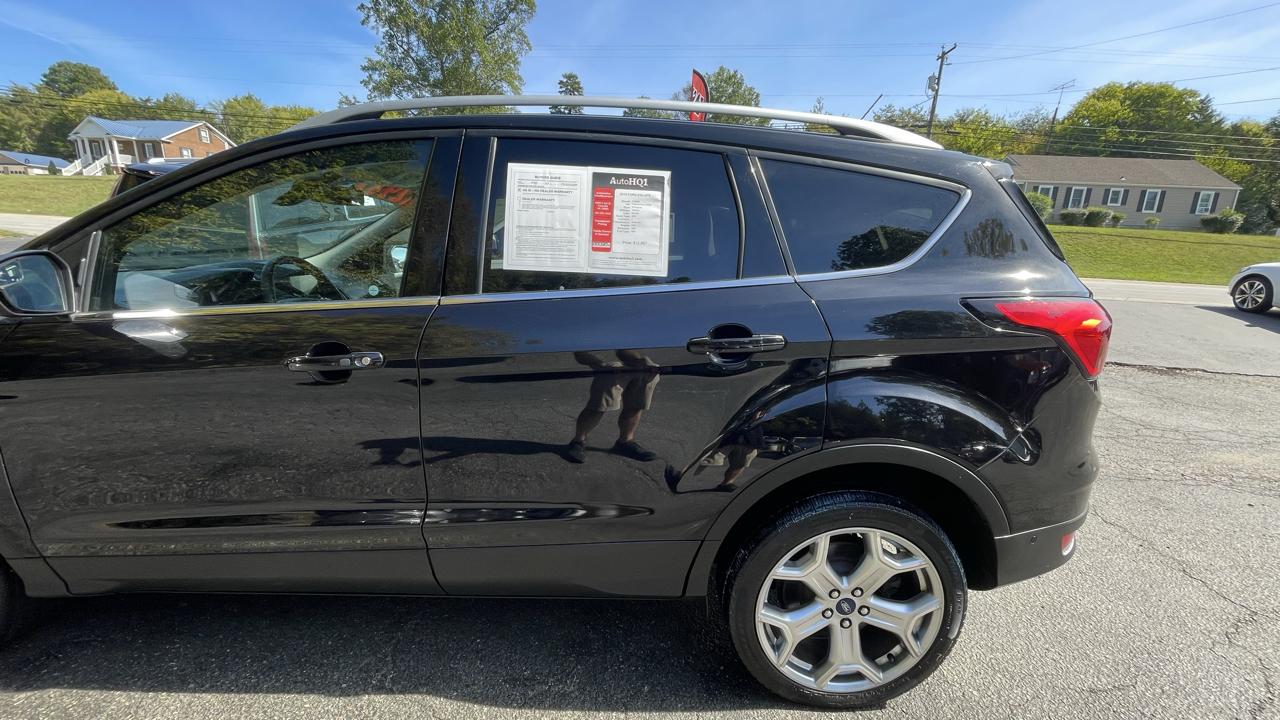 Ford Escape Titanium 4WD 2019