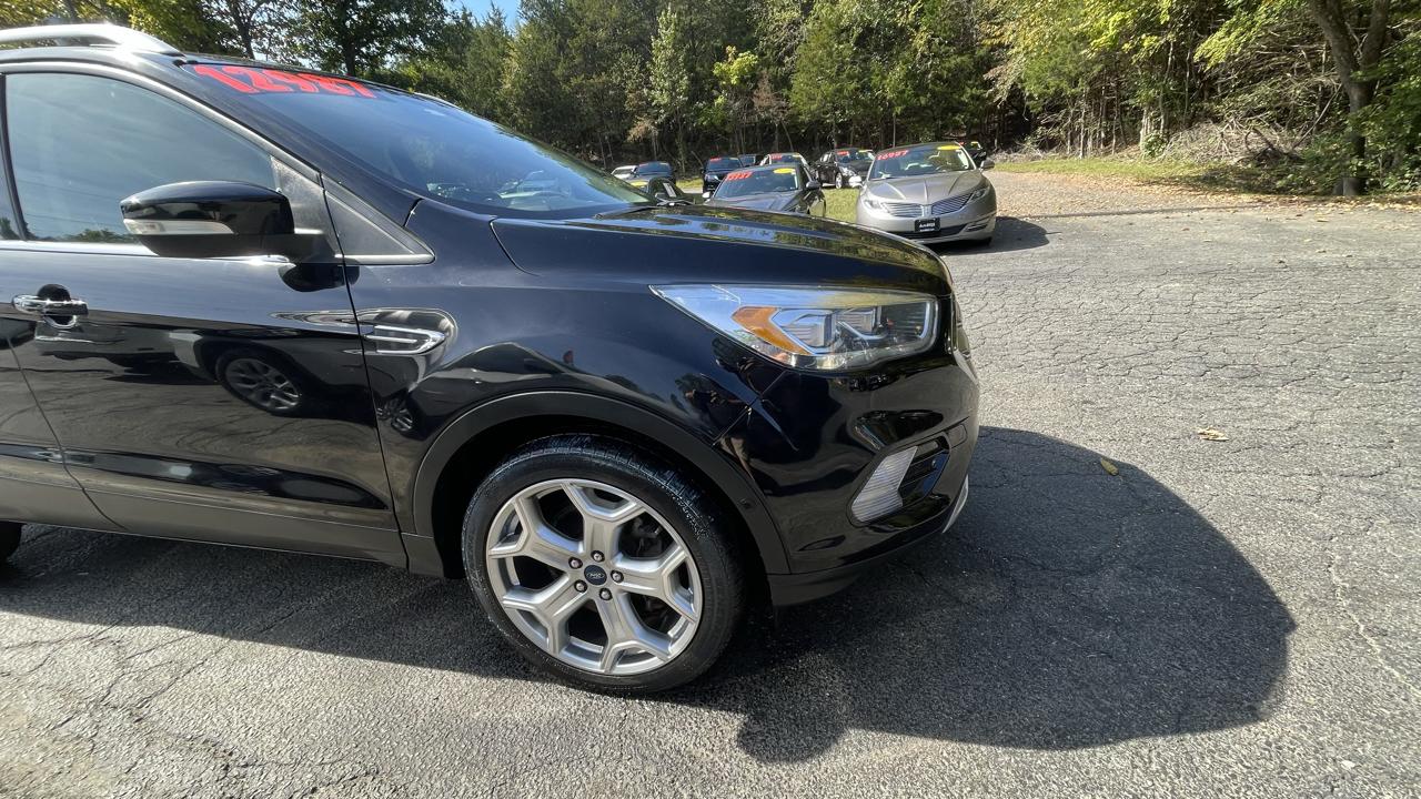 Ford Escape Titanium 4WD 2019