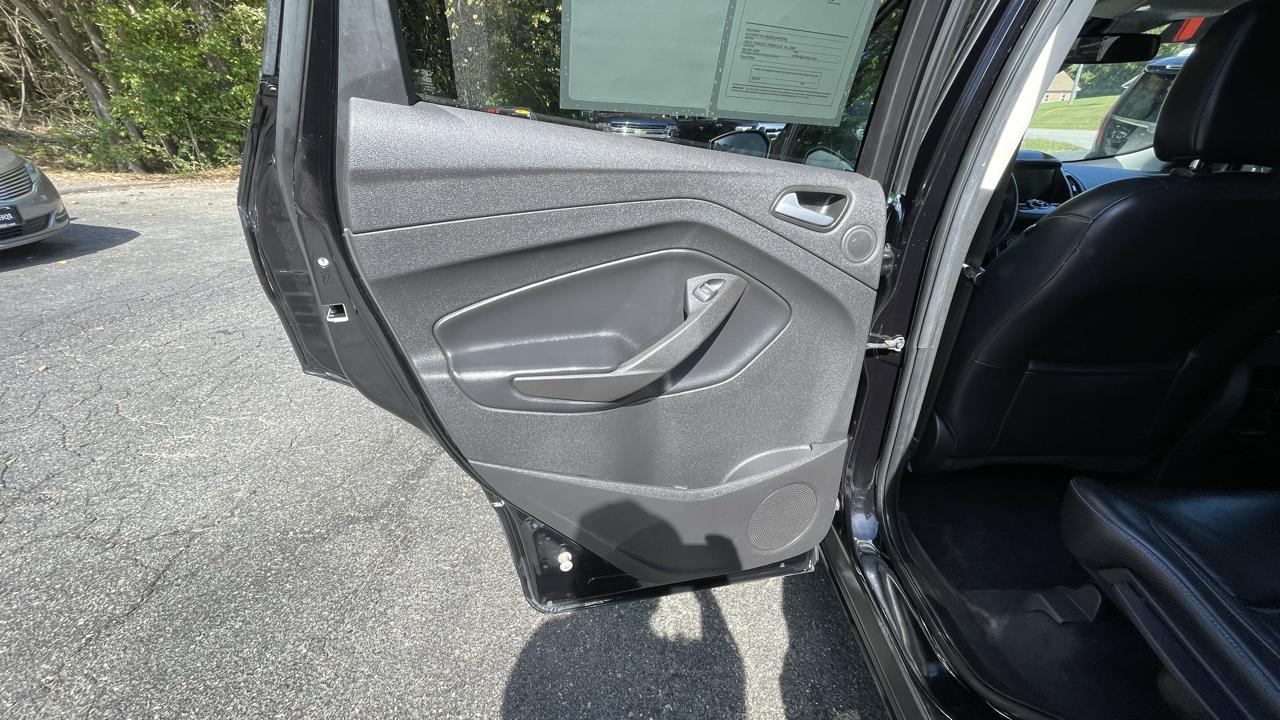 Ford Escape Titanium 4WD 2019