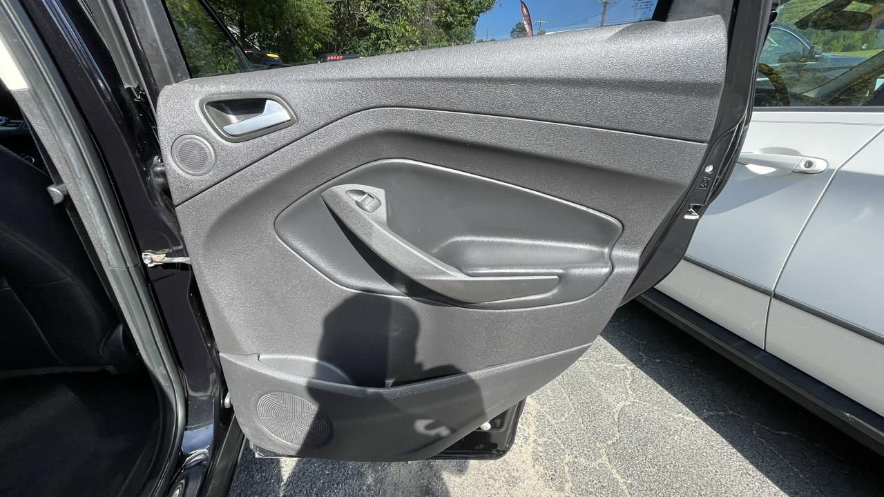 Ford Escape Titanium 4WD 2019