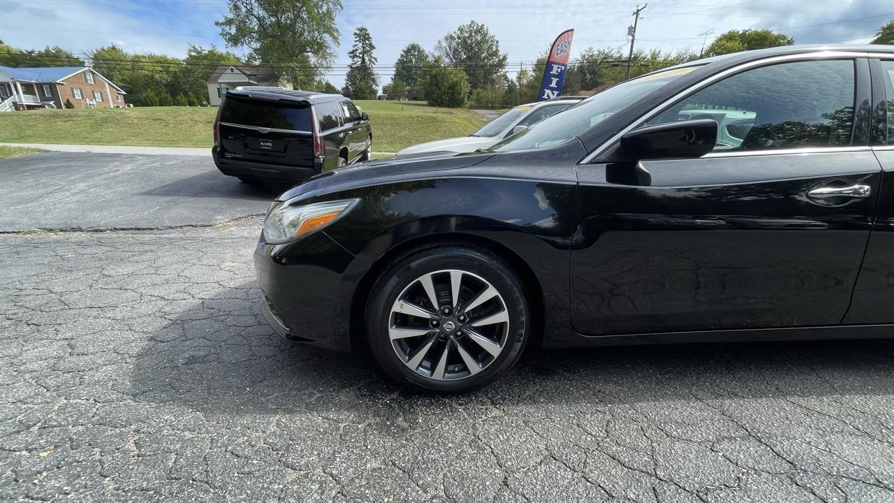 Nissan Altima 2.5 SV 2017