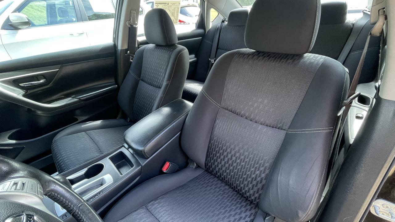 Nissan Altima 2.5 SV 2017
