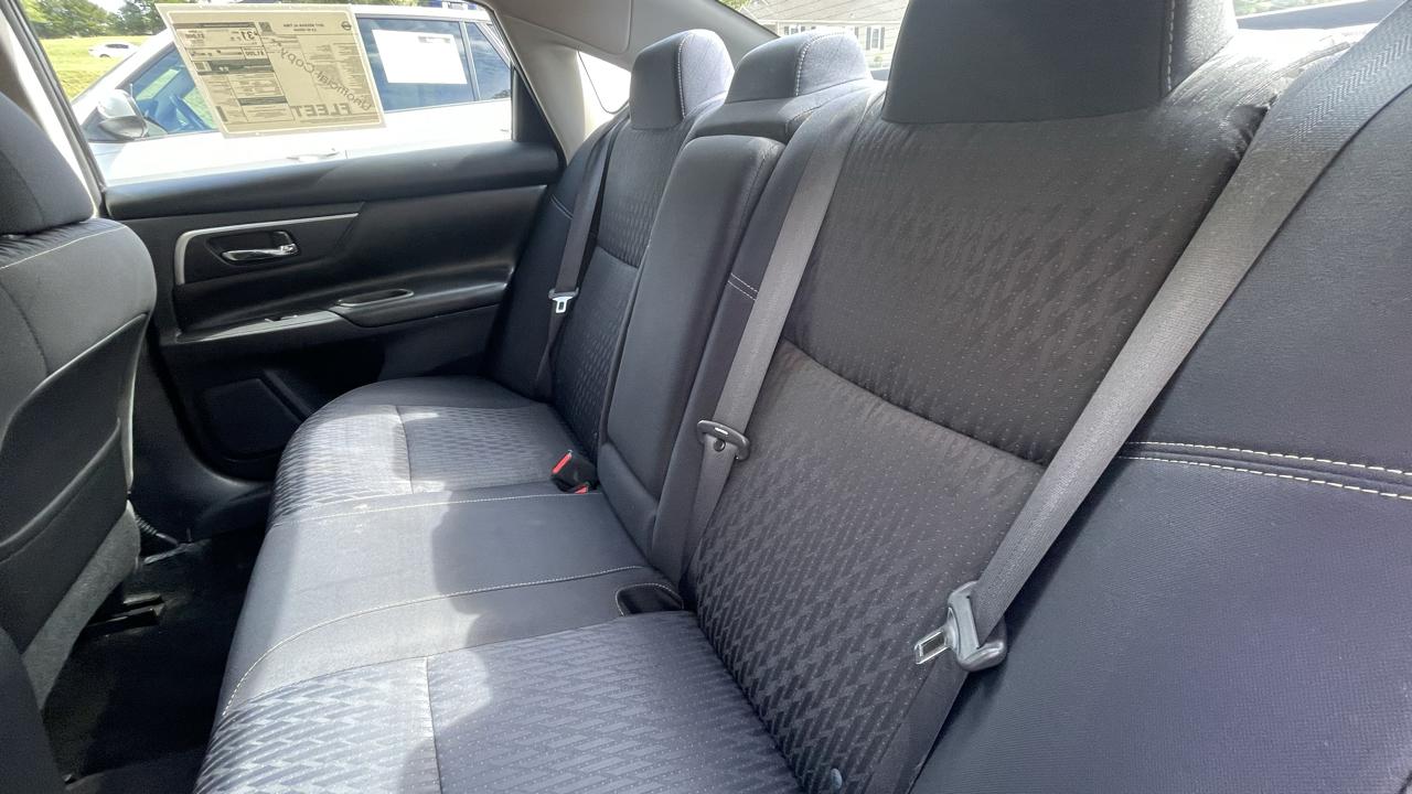 Nissan Altima 2.5 SV 2017