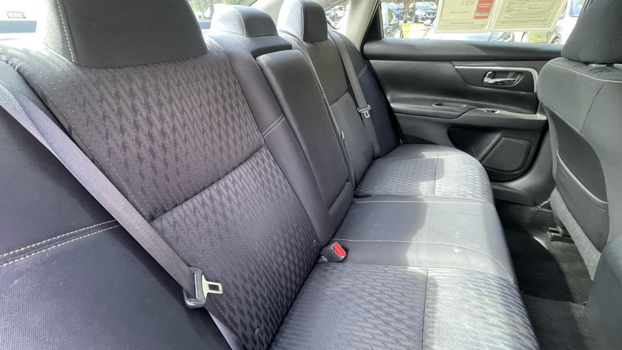 Nissan Altima 2.5 SV 2017