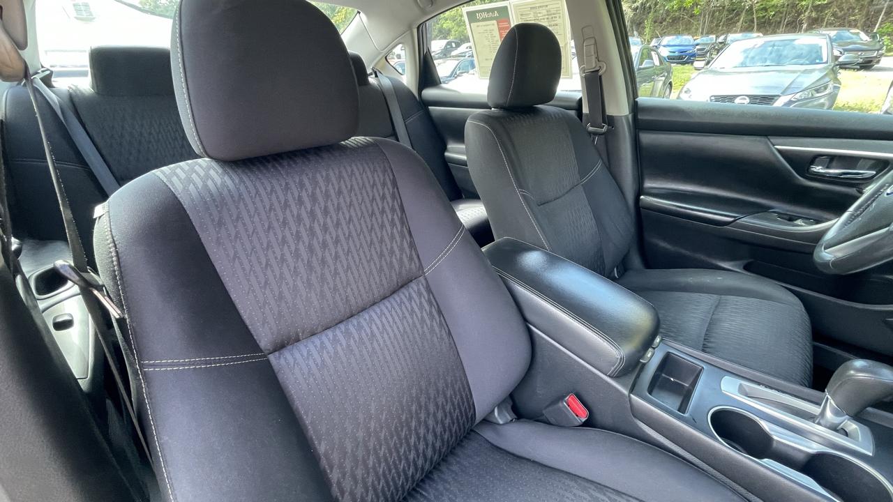 Nissan Altima 2.5 SV 2017