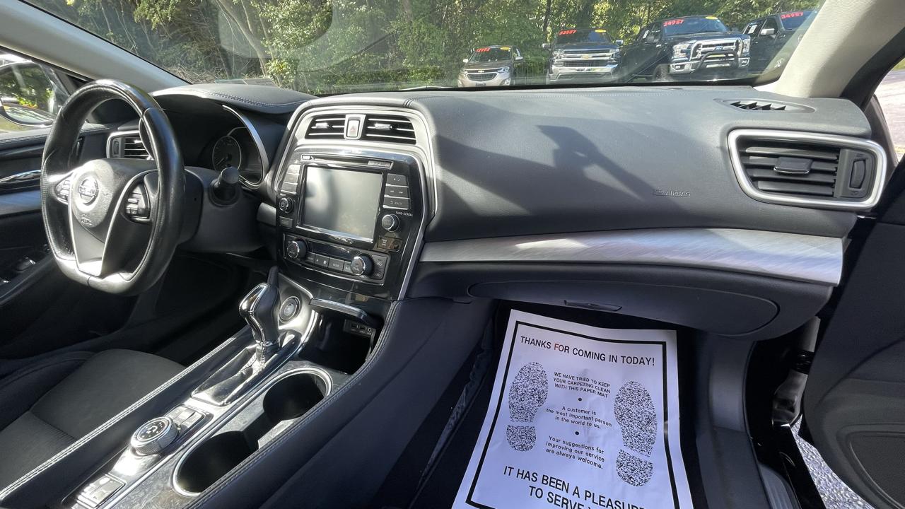 Nissan Maxima 3.5 S 2017