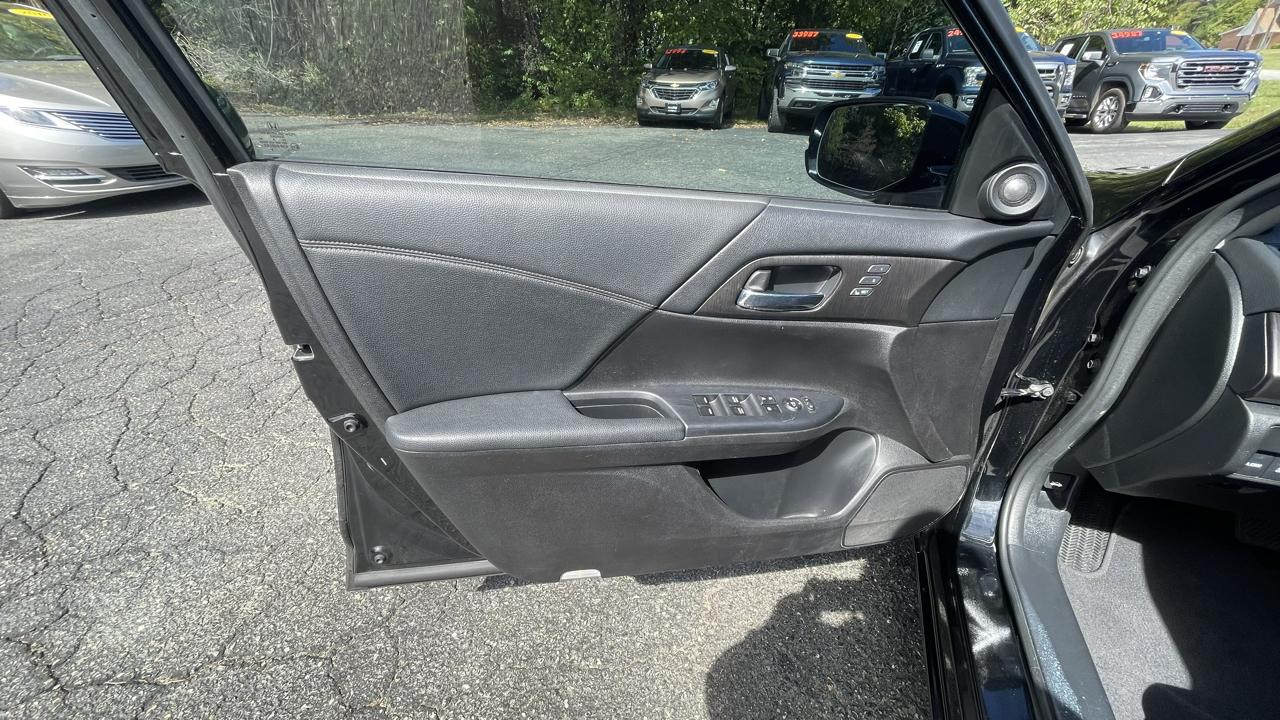 Honda Accord EX-L V6 Sedan AT 2015