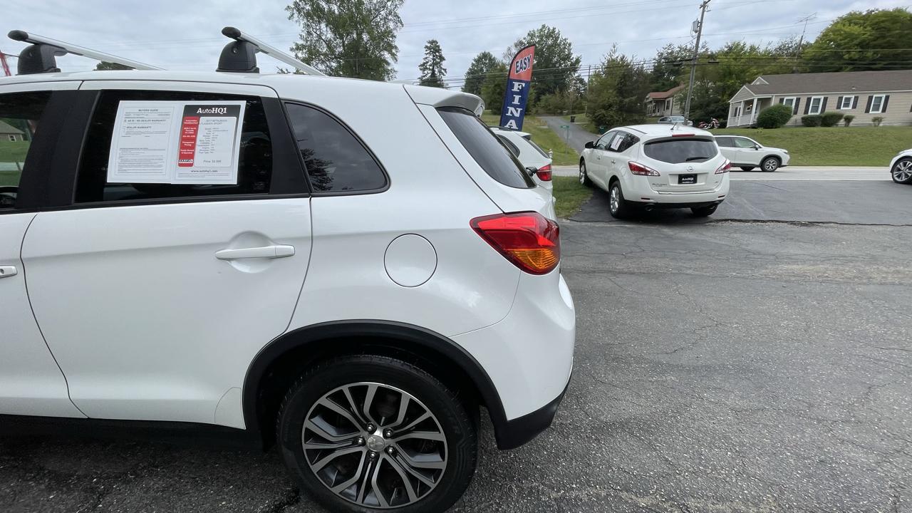 Mitsubishi Outlander Sport 2.0 ES 4WD CVT 2017