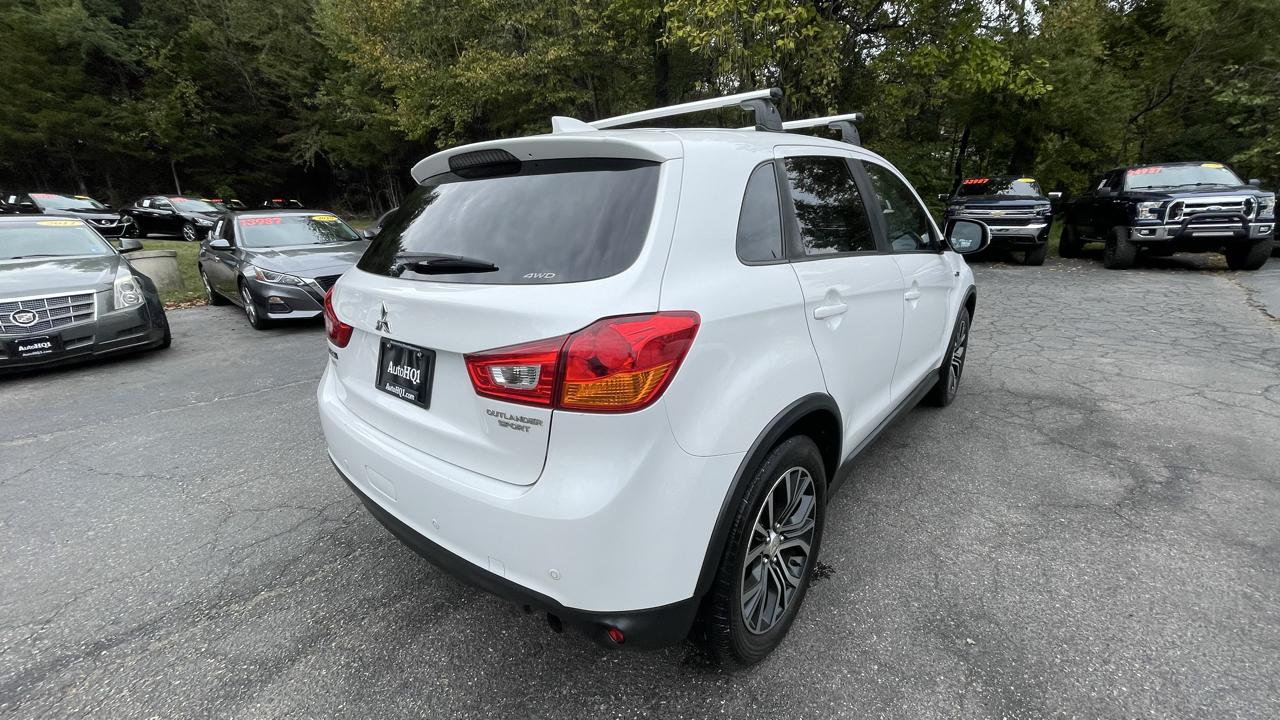 Mitsubishi Outlander Sport 2.0 ES 4WD CVT 2017