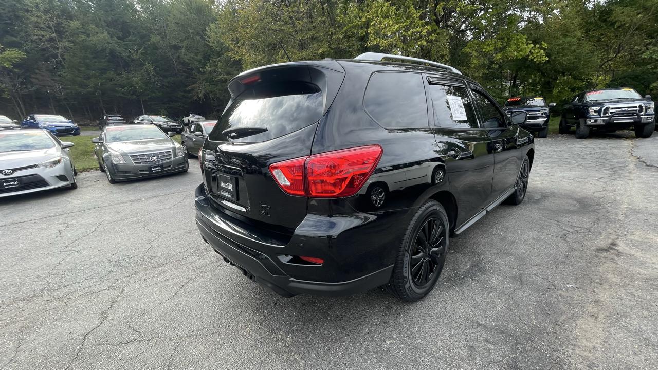 Nissan Pathfinder SL 4WD 2017