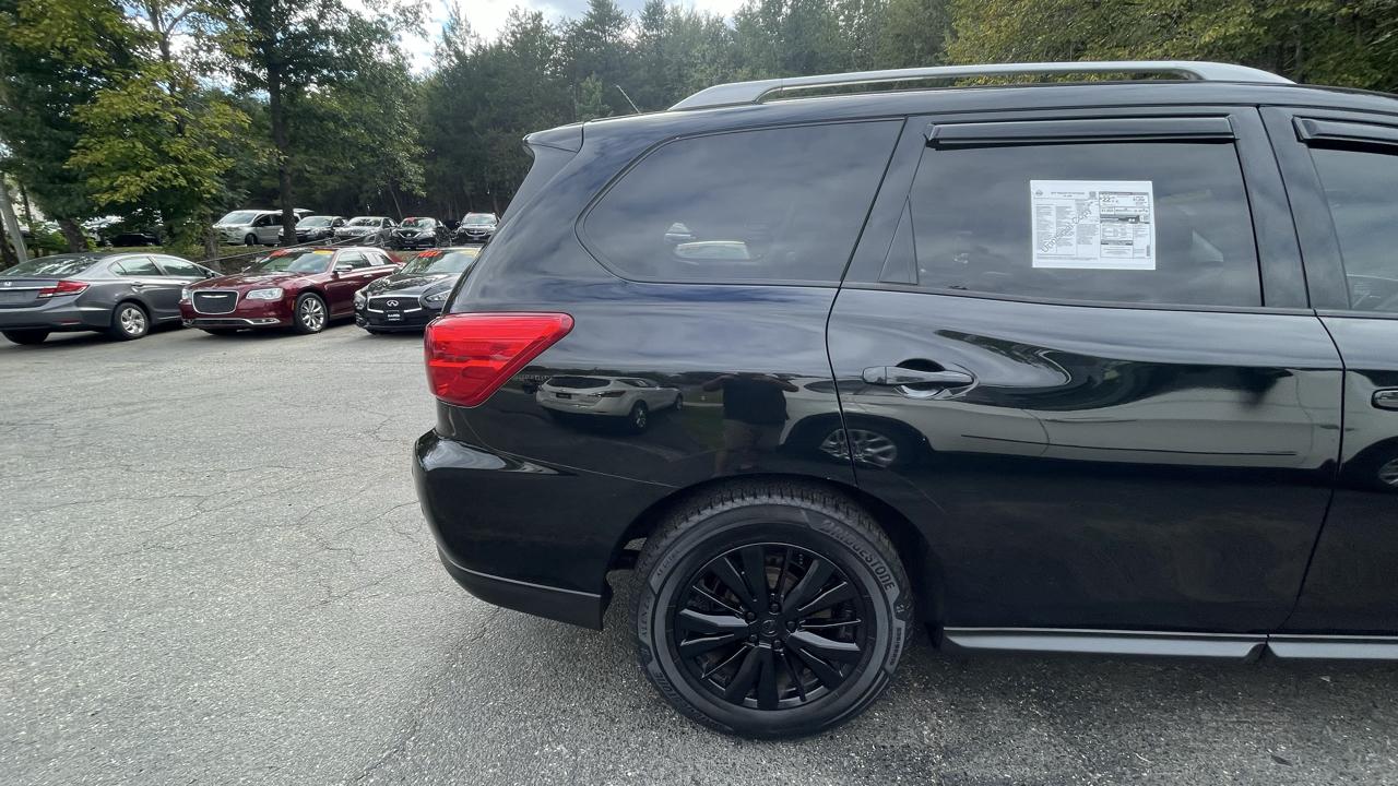 Nissan Pathfinder SL 4WD 2017
